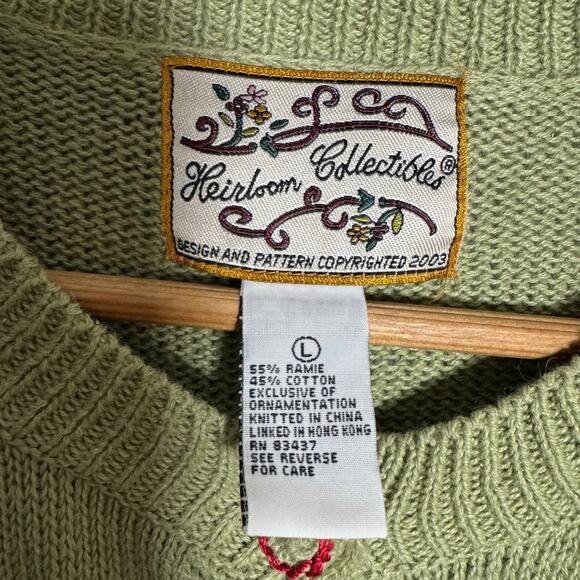 Heirloom Collectibles Green Knit Embroidered Sweater Christmas Cottagecore Sz L - Picture 3 of 4